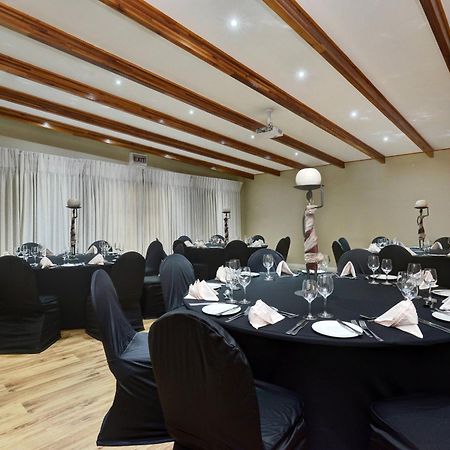 Protea Hotel By Marriott Mahikeng Mafikeng Exterior photo