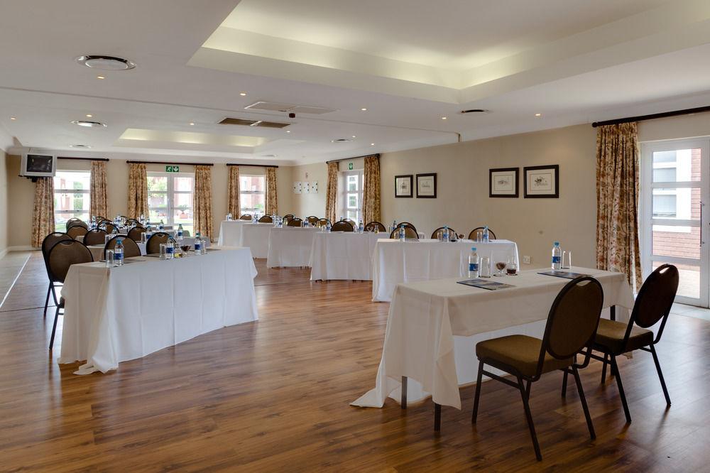 Protea Hotel By Marriott Mahikeng Mafikeng Exterior photo