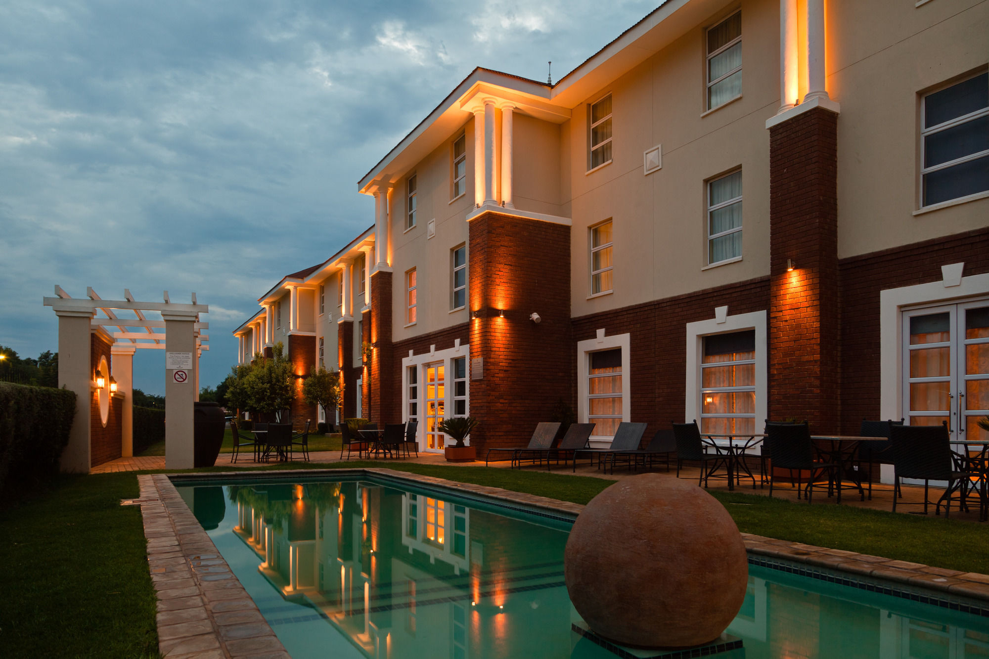 Protea Hotel By Marriott Mahikeng Mafikeng Exterior photo